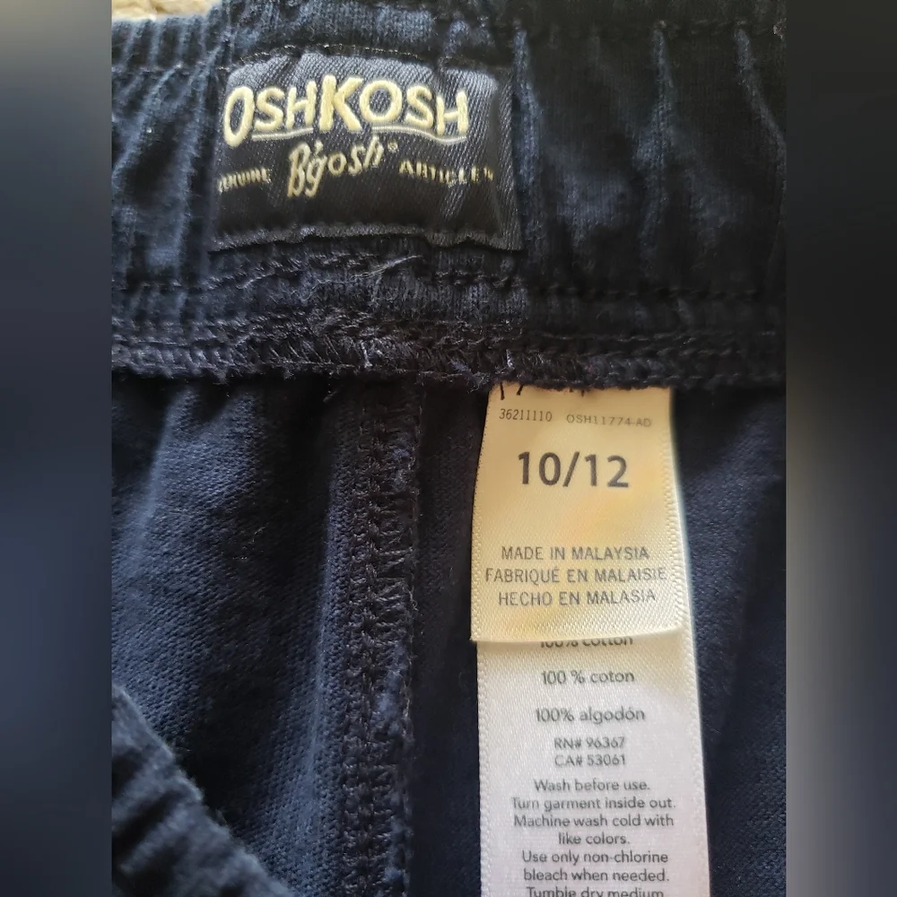 Size 10/12 Navy Blue Oshkosh shorts
